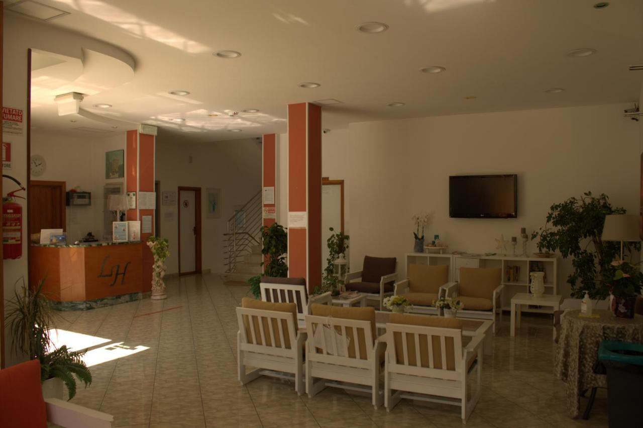 Little Hotel تْشيزيناتيكو المظهر الخارجي الصورة